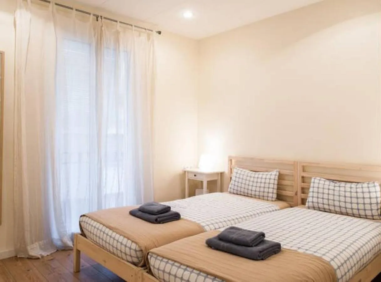 Piquer Apartment Barcelona